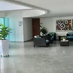 Apto 402 Cartagena Frente Al Mar- Edificio Palmetto, Piso 4