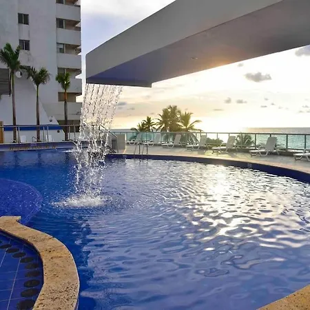 Apto 402 Frente Al Mar- Edificio Palmetto, Piso 4 Apartamento *