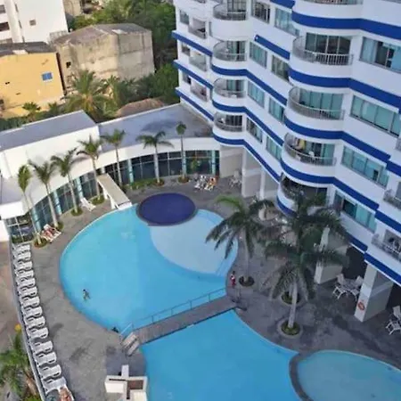 Apartamento Apto 402 Frente Al Mar- Edificio Palmetto, Piso 4 *