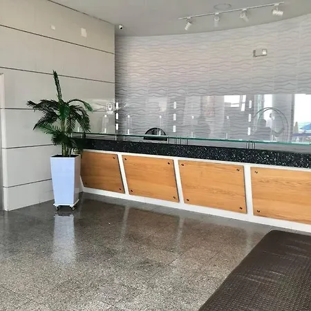 Apto 402 Frente Al Mar- Edificio Palmetto, Piso 4 Apartamento Cartagena